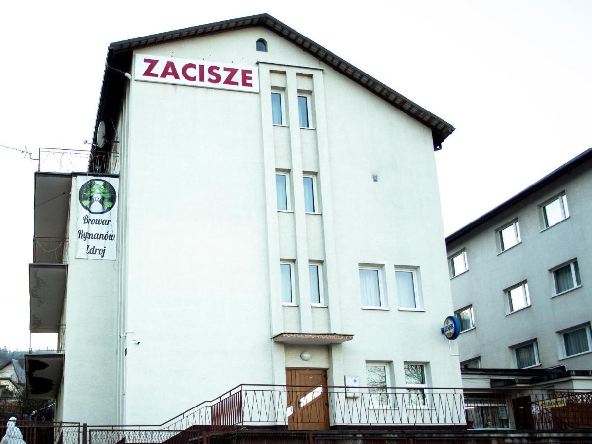 Hotel Zajazd Zacisze Rymanów-Zdrój Esterno foto